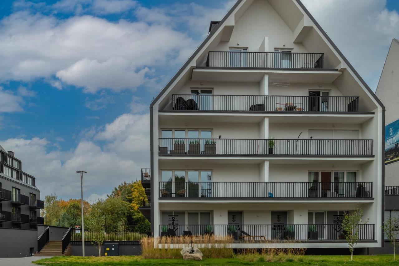 Podczele Seashore Spa & Jacuzzi Apartments With Parking By Noclegi Renters Колобжег Екстер'єр фото