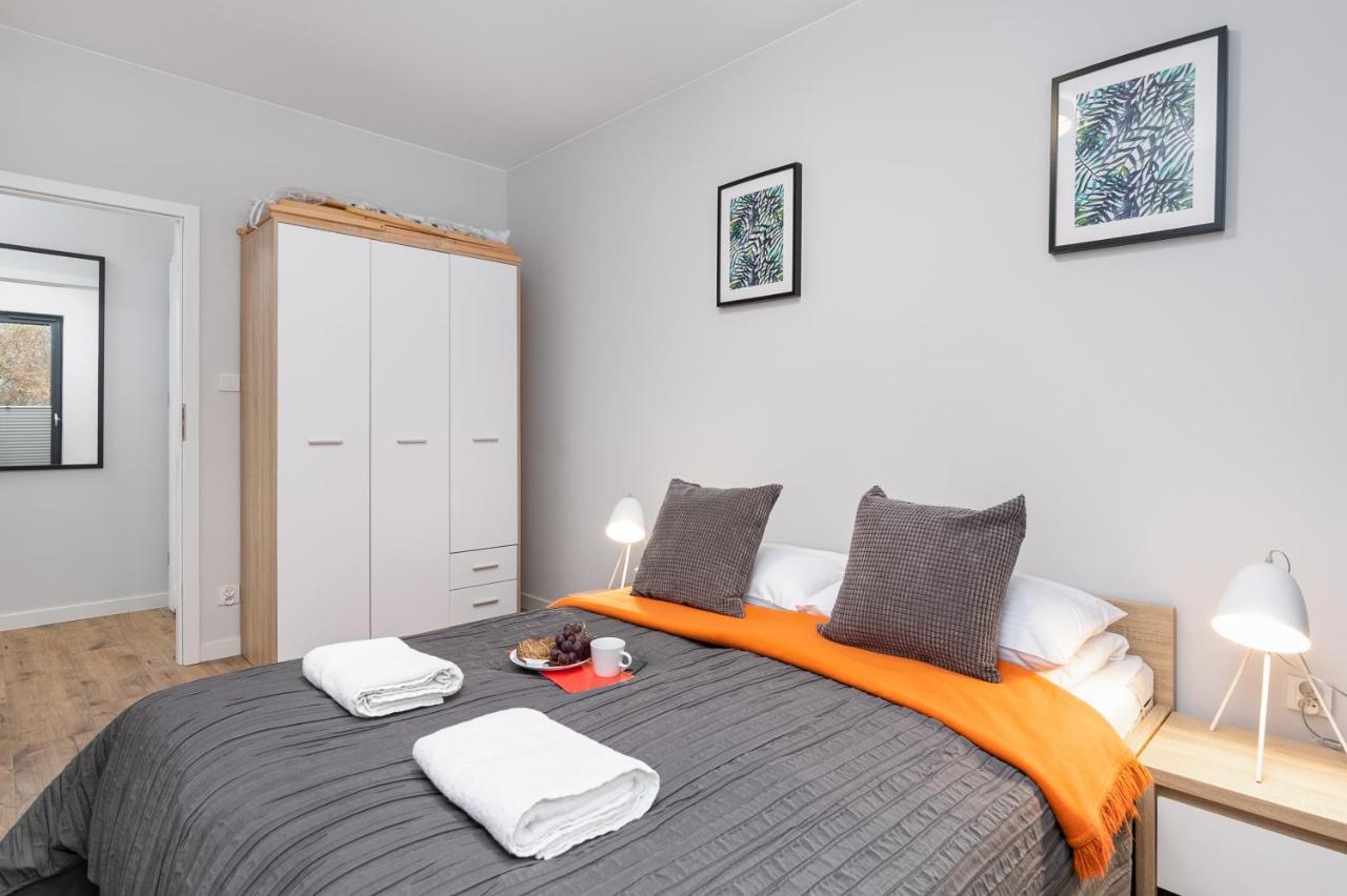 Podczele Seashore Spa & Jacuzzi Apartments With Parking By Noclegi Renters Колобжег Екстер'єр фото