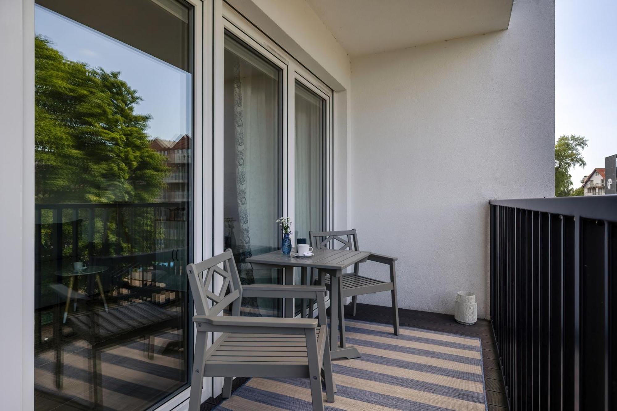 Podczele Seashore Spa & Jacuzzi Apartments With Parking By Noclegi Renters Колобжег Екстер'єр фото